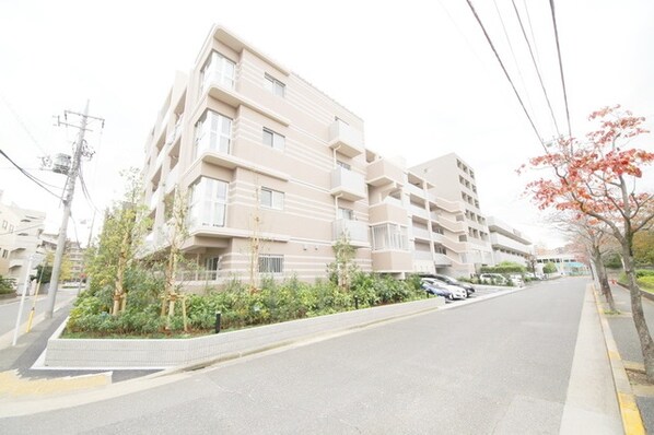 PLUM VILLAGEの物件内観写真